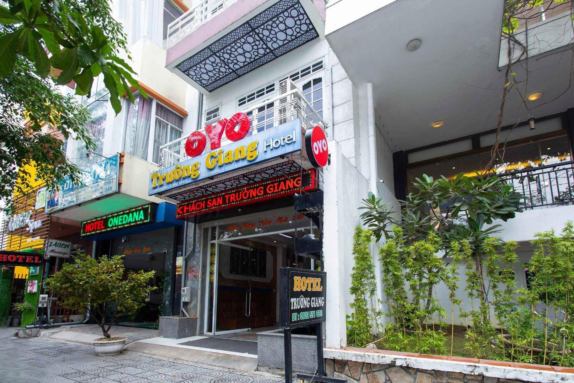 Oyo 553 Truong Giang Hotel Da Nang Exterior foto